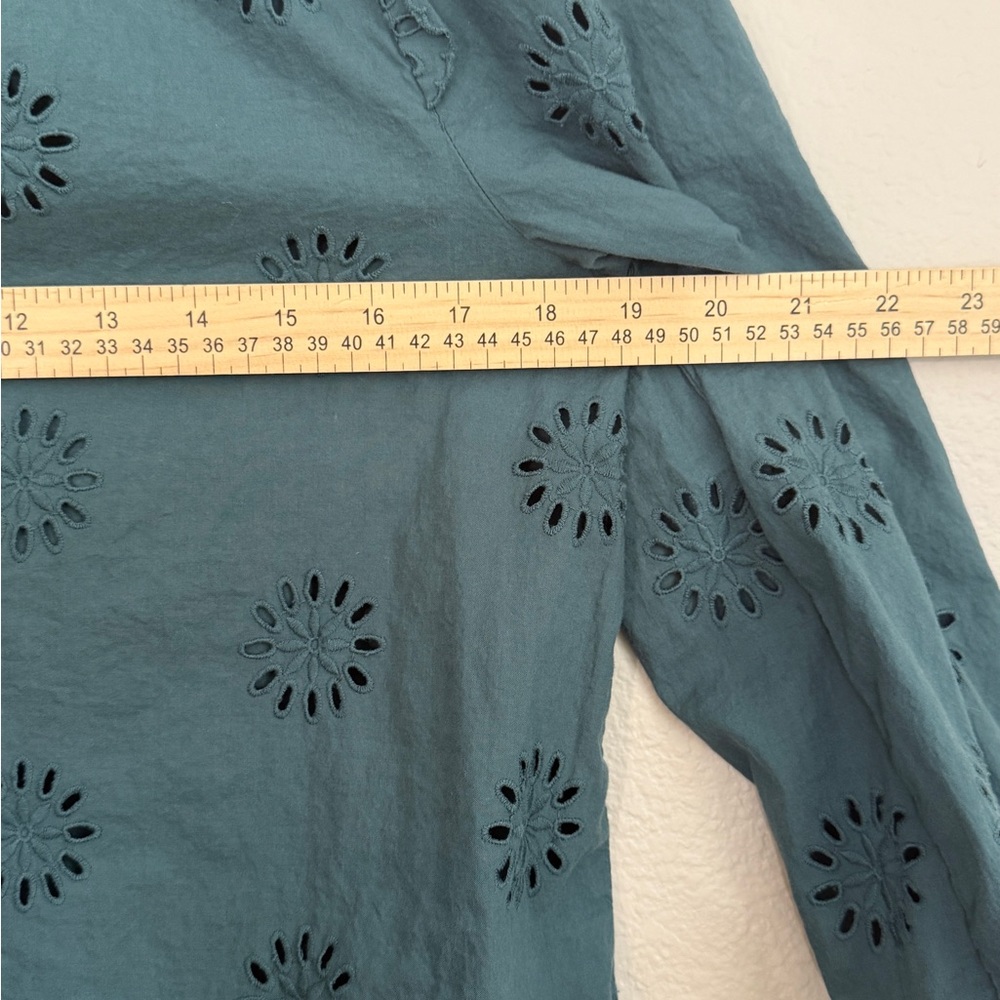 A new apparel A.n.A schiffli embroidered top teal blouse - Picture 6 of 7